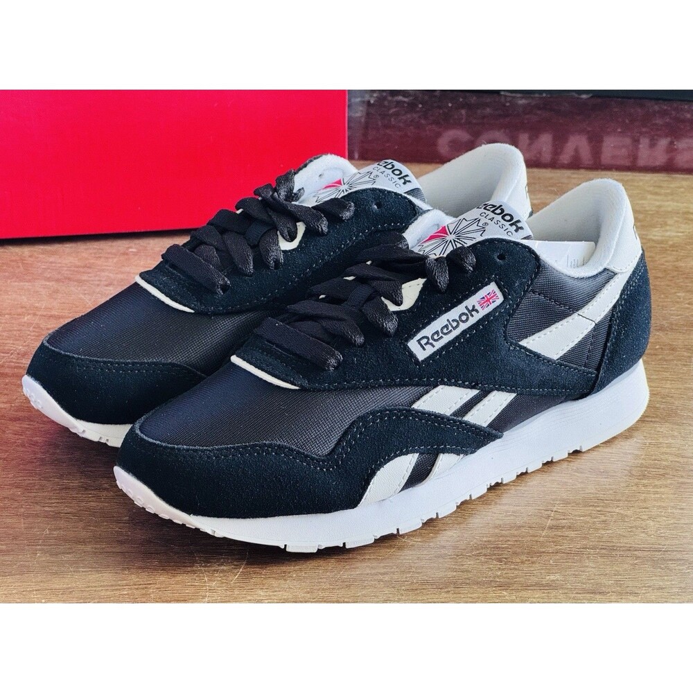 Women’s Size 6.5 Reebok Classic Nylon Black White Suede Running 100009251 NIB